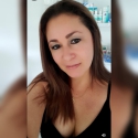 meet single women like Dani Laguna