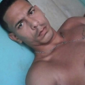 meet single men with pictures like Luis 