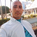 buscar homes solters com Alain