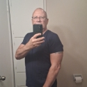 free chat with men with Reiner Gonzalez