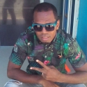meet single men with pictures like Starky