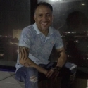 meet single men like Henry Hernandez