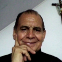 Chat for free with Oliverio Rojas Mende
