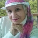 mujeres solteras como Maria Angeles