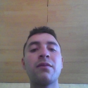 buscar hombres solteros con foto como Kevin Andrey 