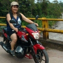 mujeres solteras con foto como Liz