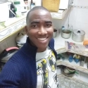 meet single men like Leo