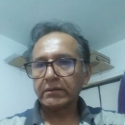 meet single men with pictures like Roberto