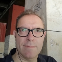 Free chat with David 