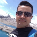 buscar hombres solteros con foto como Frank Pérez