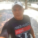 buscar hombres solteros como Luisito
