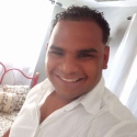 meet single men with pictures like Johnny