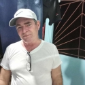 free chat with men with Antonio 