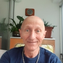 meet single men like Ewald