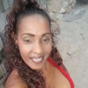 meet single women with pictures like Niuris 