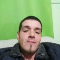 meet single men like Matias