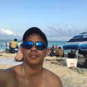 meet single men like Alejandro