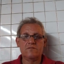 buscar hombres solteros con foto como Arturo