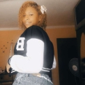 meet single women like Fernanda