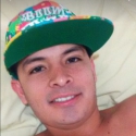 buscar hombres solteros con foto como Steven Andres 