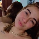 conèixer gent com Helen Karina