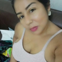 meet single women with pictures like Issa 