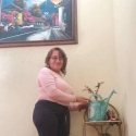 Free chat with Elvira 