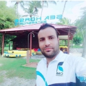 free chat with men with Azmi22