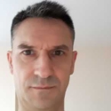 meet single men like Roberto