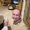 Free chat with Agustin