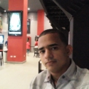 buscar hombres solteros con foto como Dario