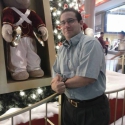 meet single men like Eduardo Davila Barza
