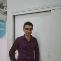 buscar hombres solteros con foto como Andrey Sanchez