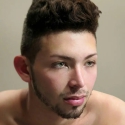buscar hombres solteros como Alexander Lara 