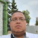 meet single men like Julio César 