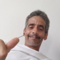 noi busca noies com Gustavo 