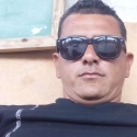 meet single men with pictures like Jose Baez