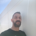 meet single men like Iván 