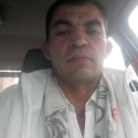 meet single men like Álvaro Perez