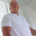 Alberto Velez