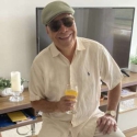free chat with men with Ferney 