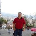 meet single men like Juan Edgardo