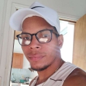 meet single men like Yaciel 