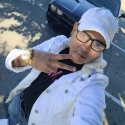 buscar homes solters com Carlos