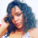 Free chat with Layla 