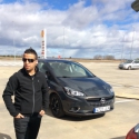 meet people with pictures like Azizc