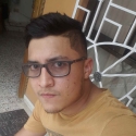 xatejar amb amics gratis com Kmilo