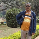 Conocer amigos de más de 59 años gratis como Chandru