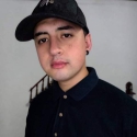 chicos con foto como Danny