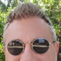 José
